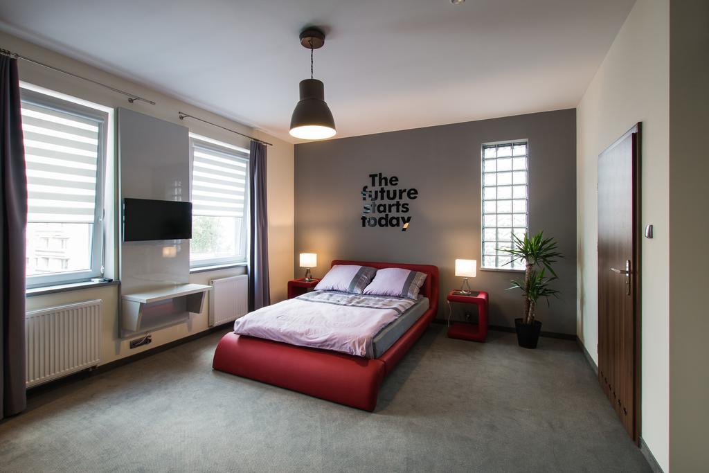 Vigo Hotel 3*